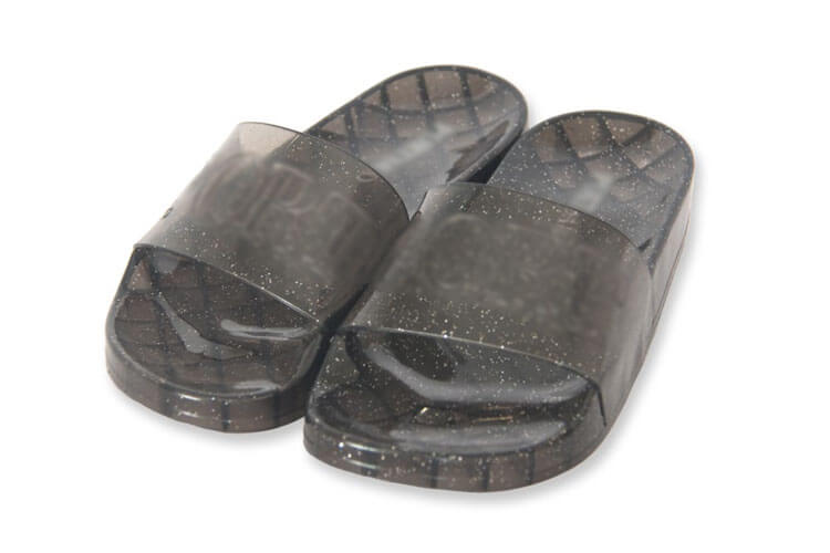 INYECCIÓN DIRECTA CON GLITTER Y ALTA FRECUENCIA